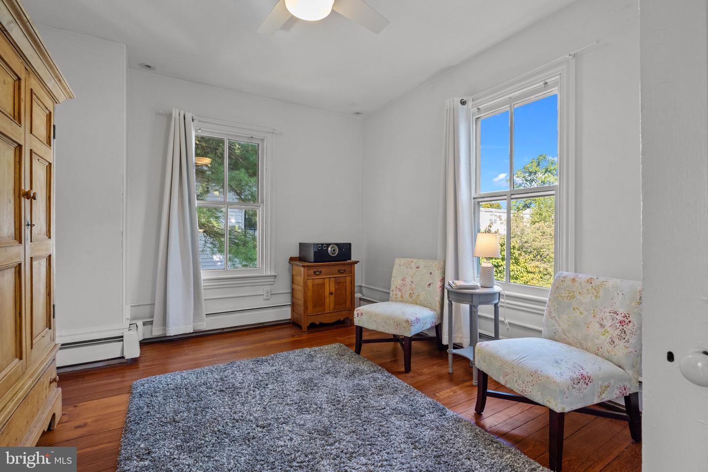 Newtown, Pennsylvania, 18940, United States, 5 Bedrooms Bedrooms, ,3 BathroomsBathrooms,Residential,Active,2011886