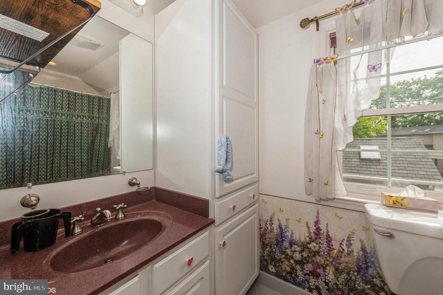 Pikesville, Maryland, 21208, United States, ,6 BathroomsBathrooms,Residential,Pending,1702885