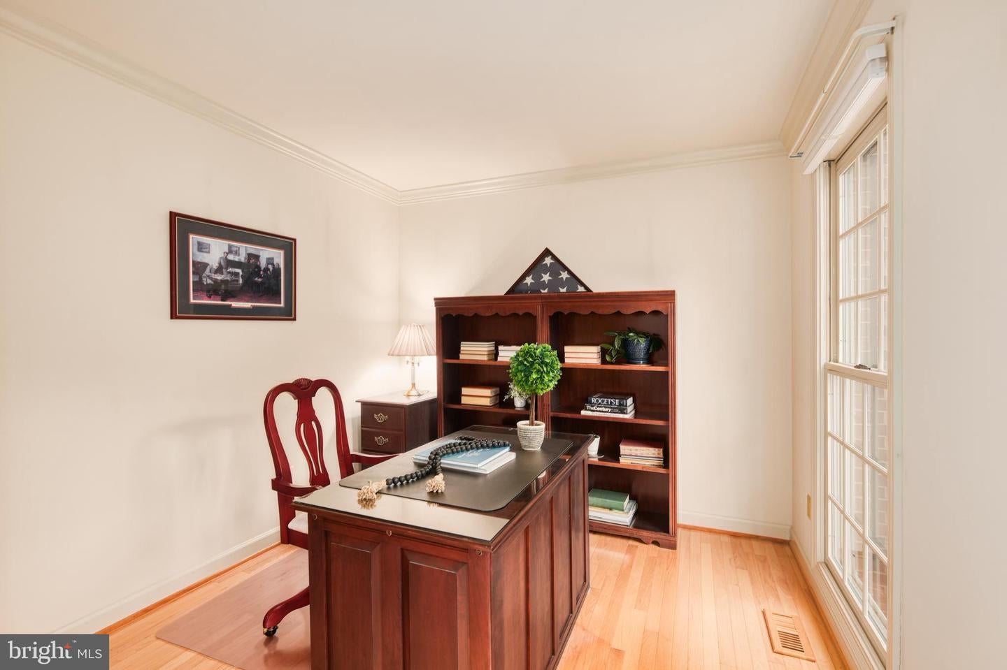 Fairfax Station, Virginia, 22039, United States, 4 Bedrooms Bedrooms, ,4 BathroomsBathrooms,Residential,Active,1988427