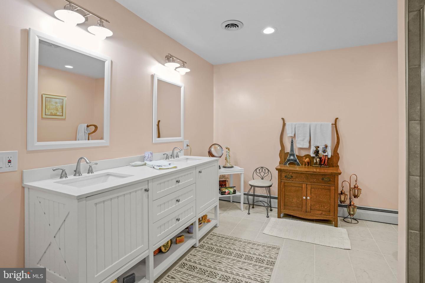 Newburg, Maryland, 20664, United States, 4 Bedrooms Bedrooms, ,3 BathroomsBathrooms,Residential,Active,1929801