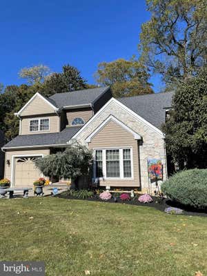 237 BEATRICE LN, ASTON, PA 19014 - Image 1