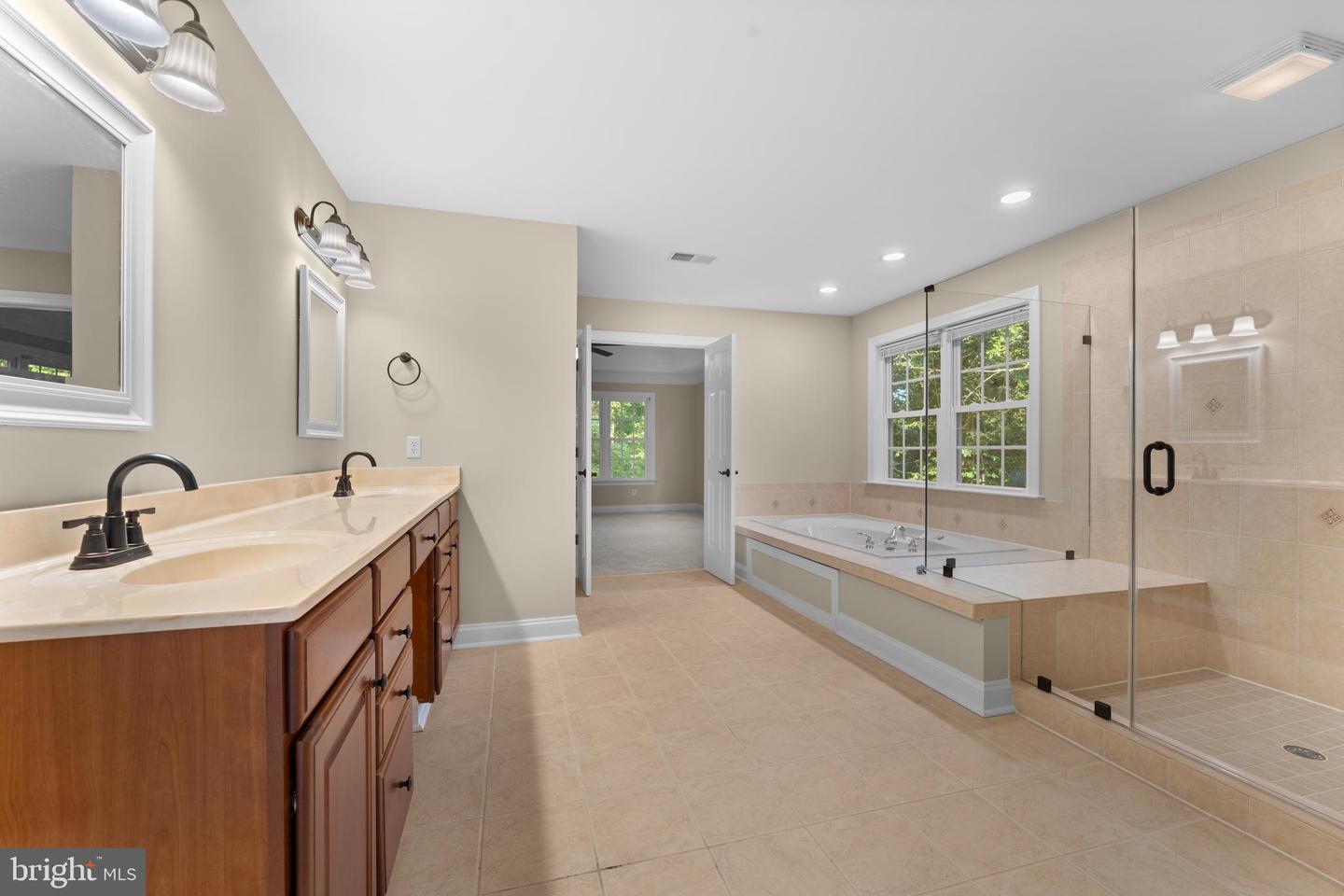 Spotsylvania, Virginia, 22553, United States, 5 Bedrooms Bedrooms, ,5 BathroomsBathrooms,Residential,Active,1936606