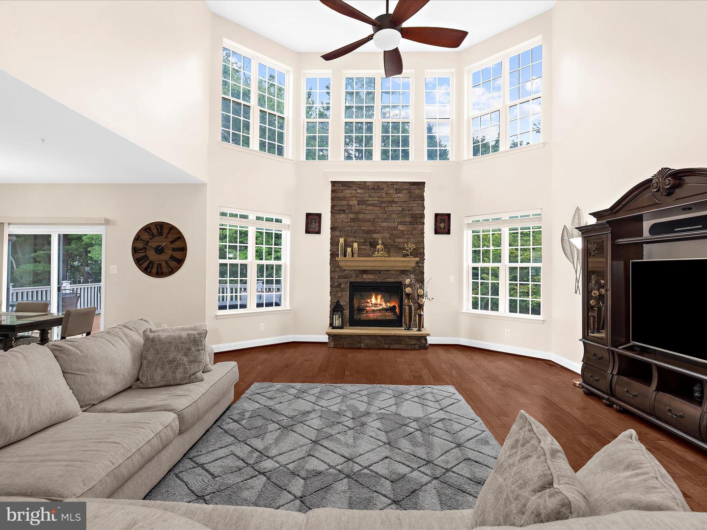 Ellicott City, Maryland, 21042, United States, 6 Bedrooms Bedrooms, ,5 BathroomsBathrooms,Residential,Active,1914763