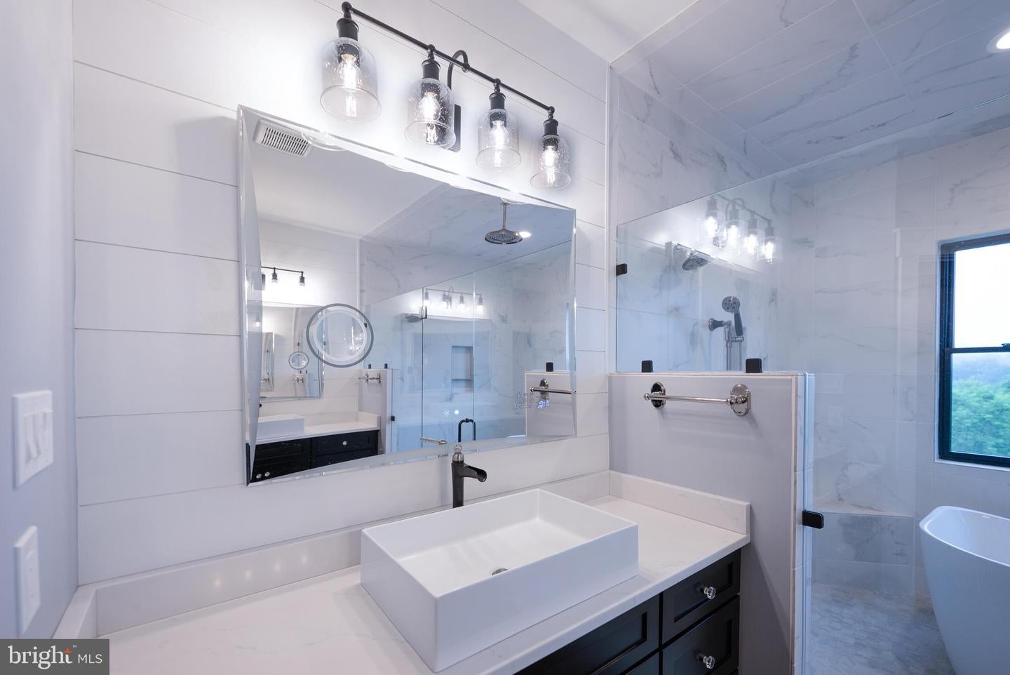 Kutztown, Pennsylvania, 19530, United States, 6 Bedrooms Bedrooms, ,5 BathroomsBathrooms,Residential,Active,1968418