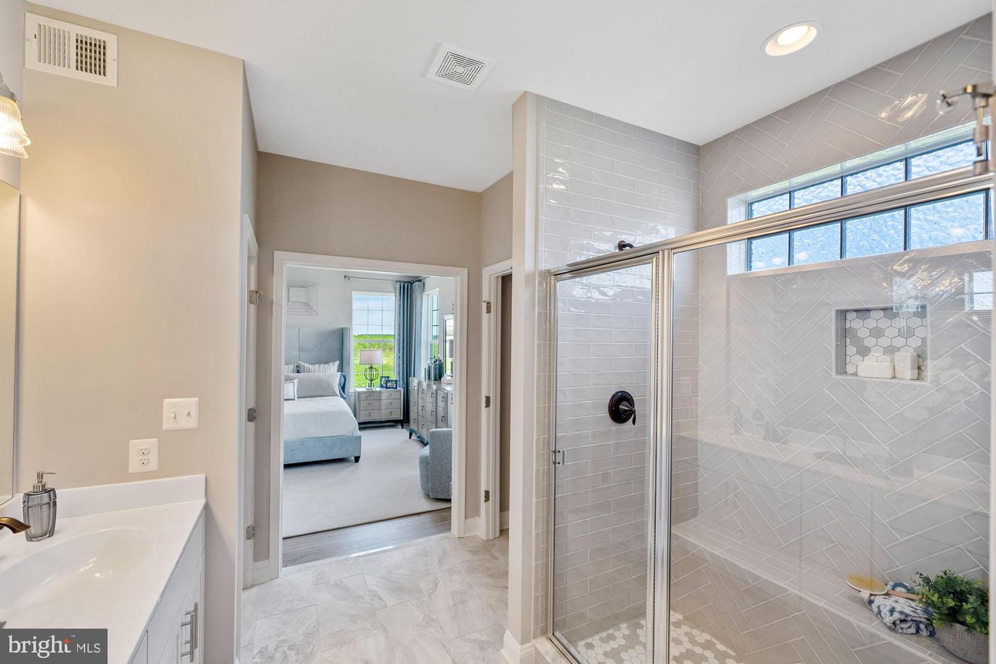 Columbia, Maryland, 21045, United States, 4 Bedrooms Bedrooms, ,3 BathroomsBathrooms,Residential,Active,1993673