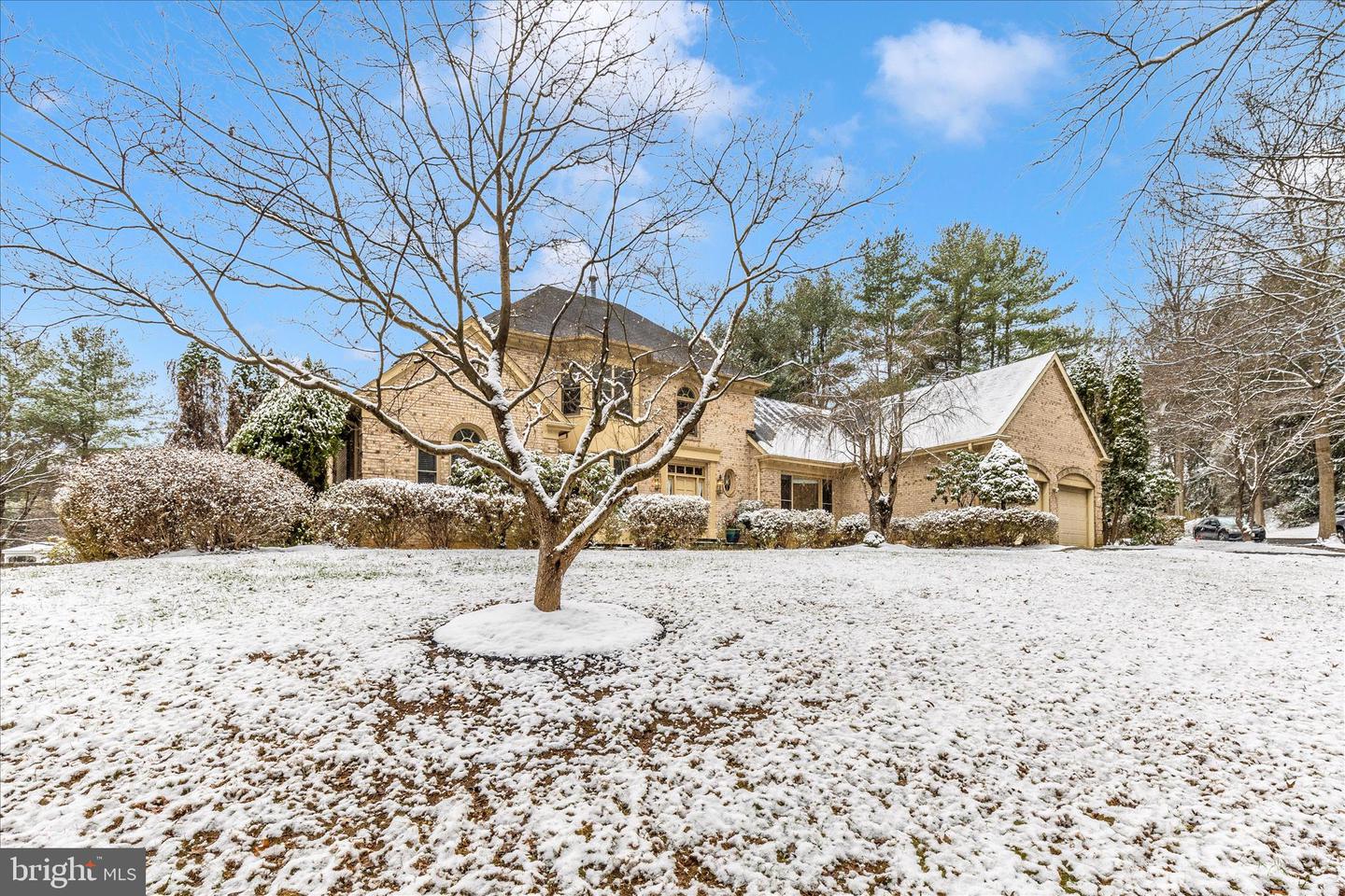 Potomac, Maryland, 20854, United States, 4 Bedrooms Bedrooms, ,5 BathroomsBathrooms,Residential,Active,2002617