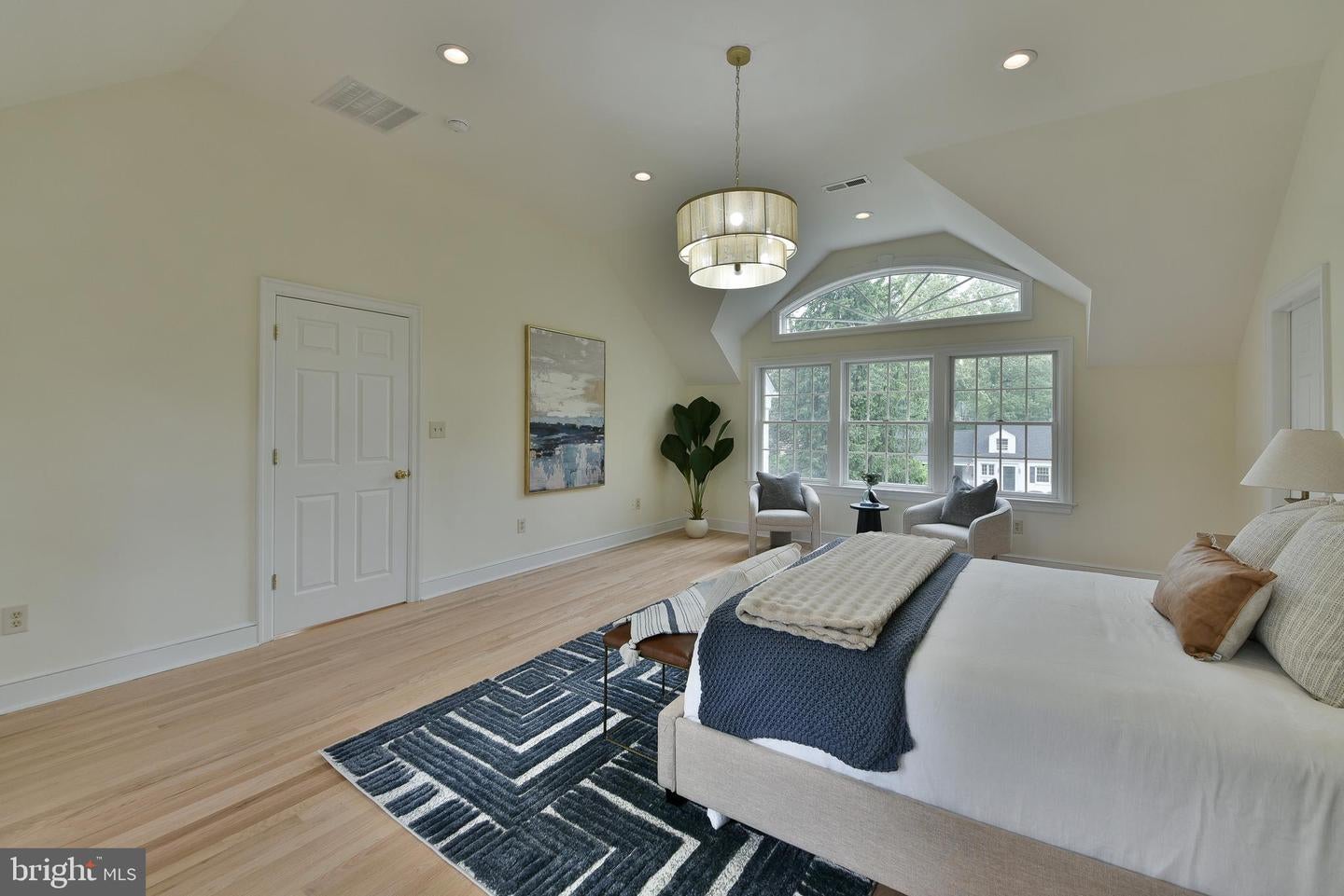 Yardley, Pennsylvania, 19067, United States, 5 Bedrooms Bedrooms, ,5 BathroomsBathrooms,Residential,Contingent,2045759
