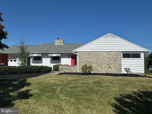 4 VISTA DR, NEW CUMBERLAND, PA 17070 - Image 1