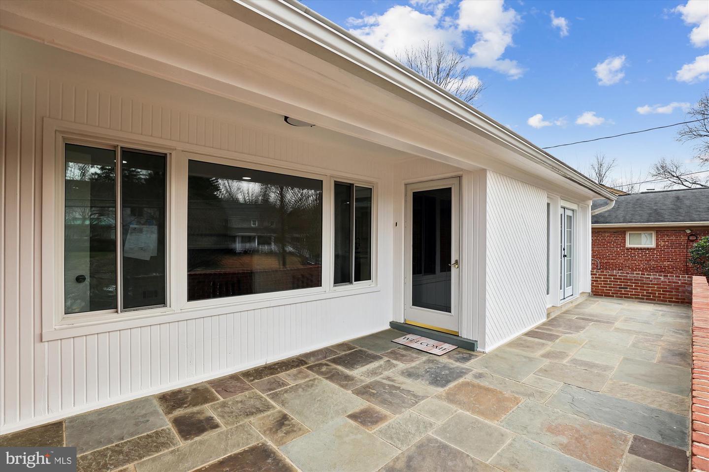 Arlington, Virginia, 22207, United States, 3 Bedrooms Bedrooms, ,3 BathroomsBathrooms,Residential,Active,2012923