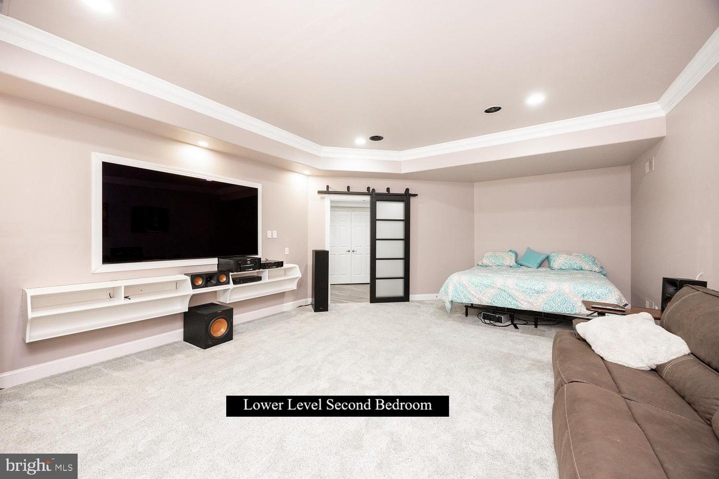 Landenberg, Pennsylvania, 19350, United States, 5 Bedrooms Bedrooms, ,6 BathroomsBathrooms,Residential,Active,1965819