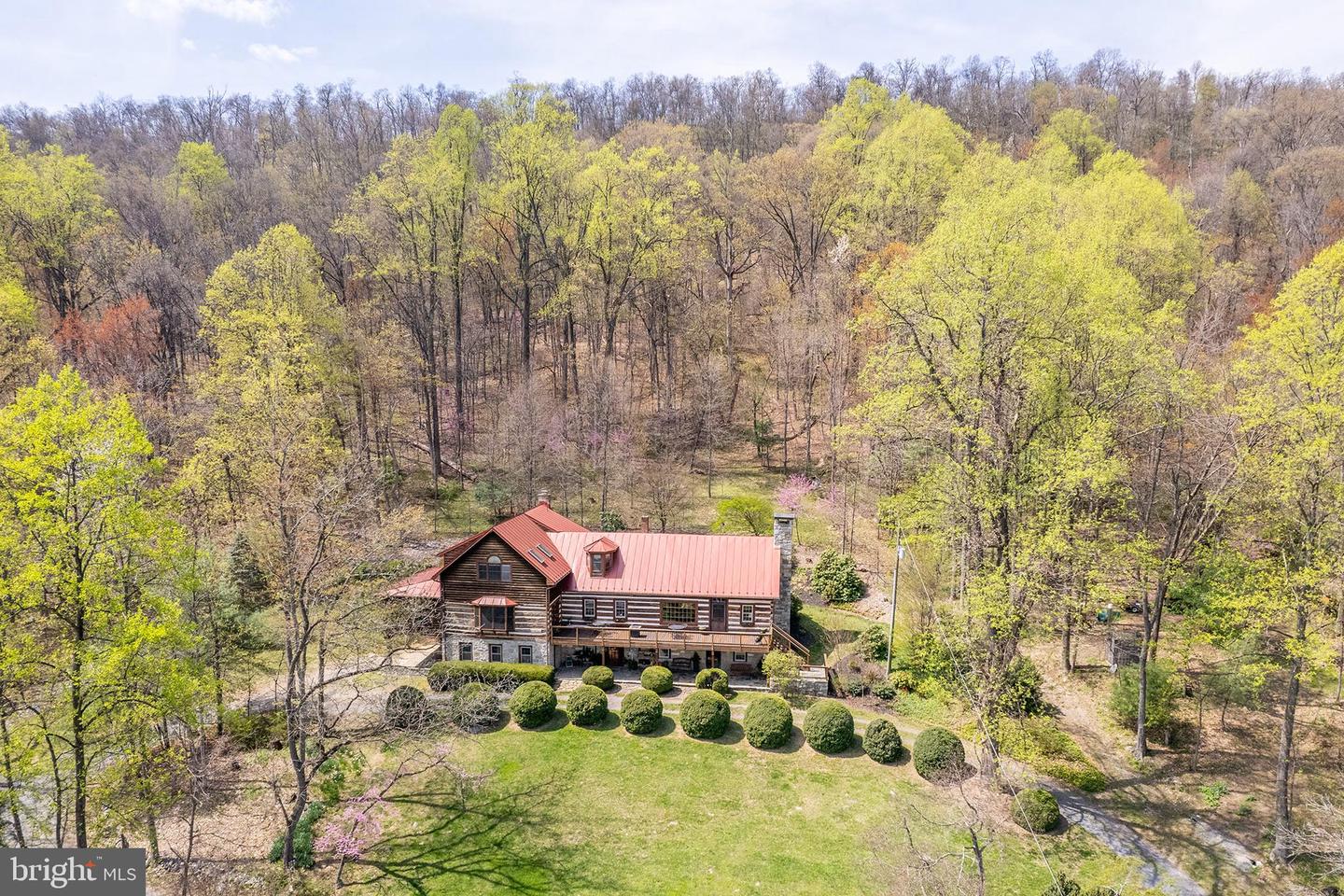 Winchester, Virginia, 22602, United States, 4 Bedrooms Bedrooms, ,4 BathroomsBathrooms,Residential,Active,2041509
