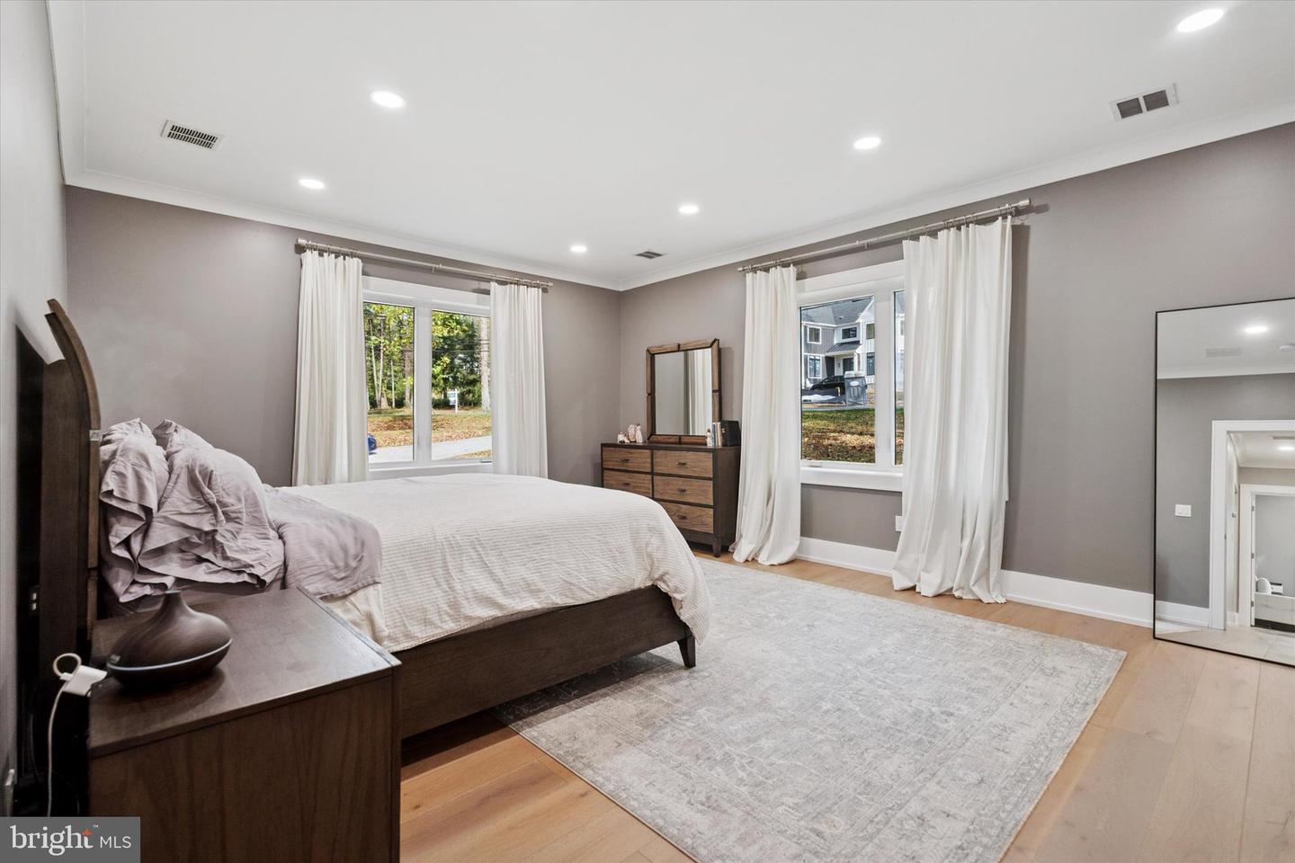 Newtown Square, Pennsylvania, 19073, United States, 4 Bedrooms Bedrooms, ,4 BathroomsBathrooms,Residential,Active,1959509