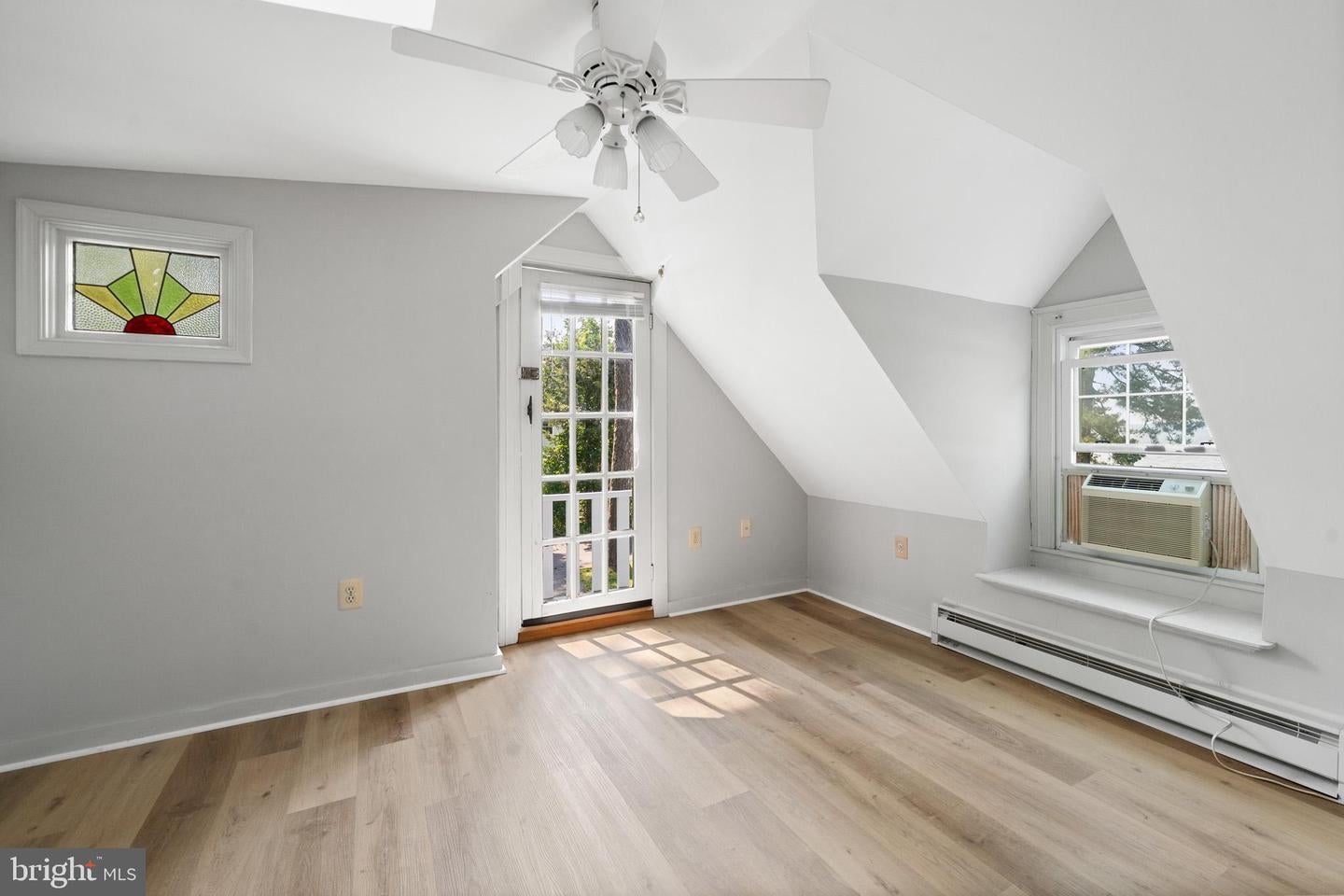 Cobb Island, Maryland, 20625, United States, 6 Bedrooms Bedrooms, ,6 BathroomsBathrooms,Residential,Contingent,1849506