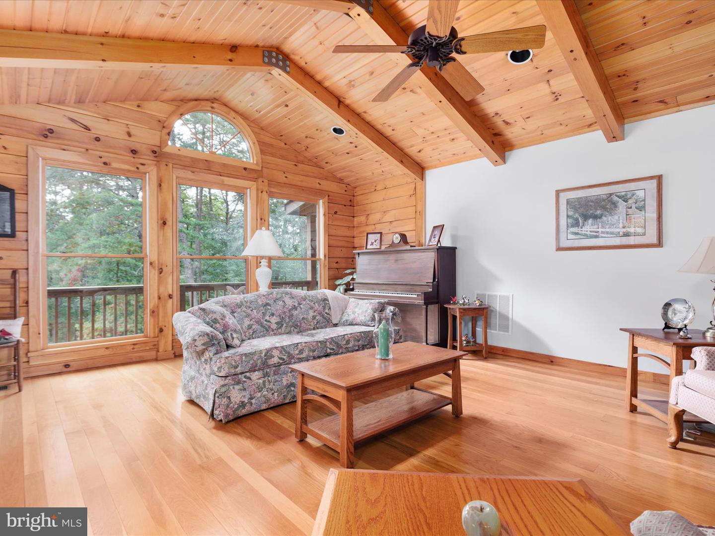 Winchester, Virginia, 22603, United States, 4 Bedrooms Bedrooms, ,4 BathroomsBathrooms,Residential,Active,1943761