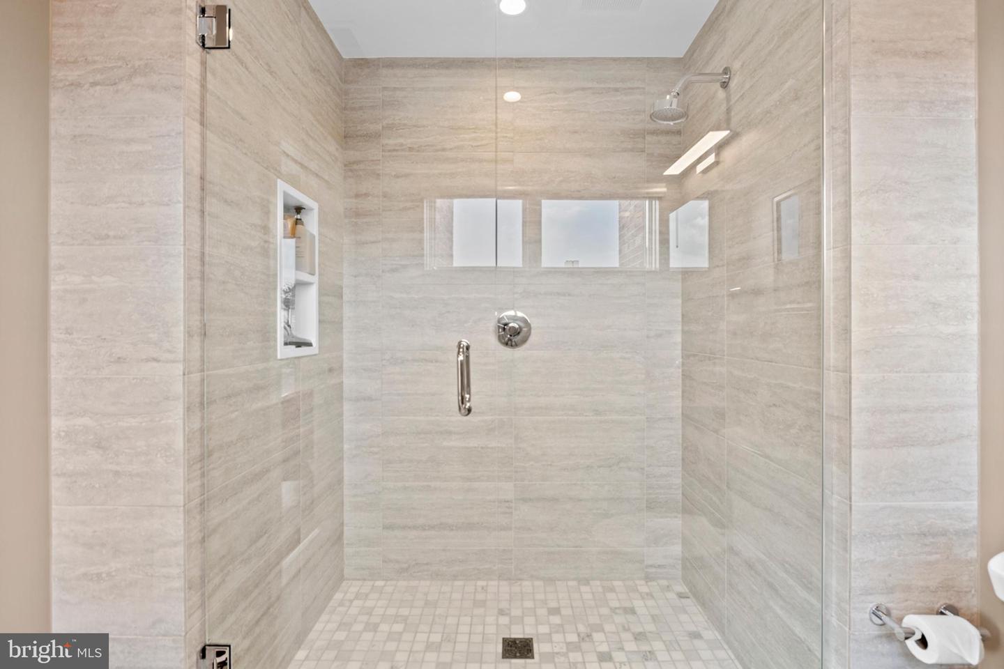 Philadelphia, Pennsylvania, 19146, United States, ,6 BathroomsBathrooms,Residential,Active,1862906