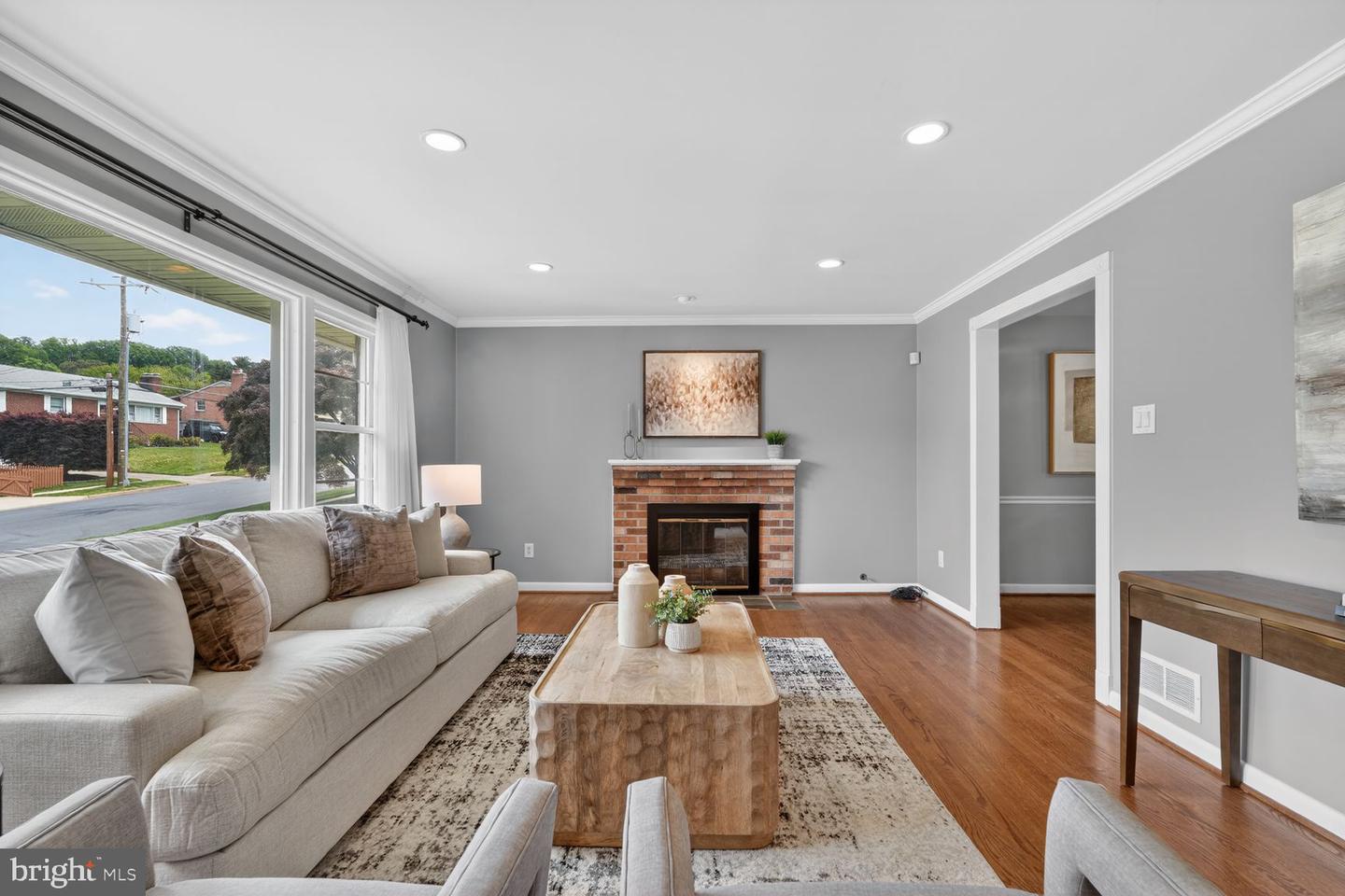 Falls Church, Virginia, 22043, United States, 4 Bedrooms Bedrooms, ,3 BathroomsBathrooms,Residential,Active,2045048