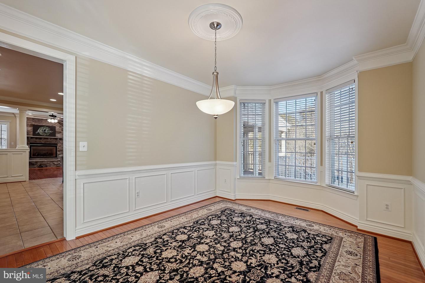 Chantilly, Virginia, 20152, United States, 4 Bedrooms Bedrooms, ,5 BathroomsBathrooms,Residential,Active,2015820