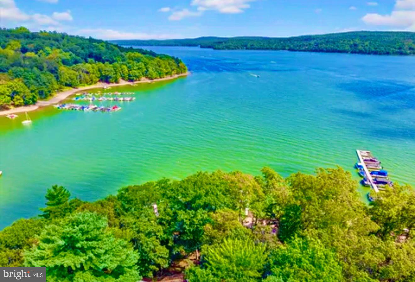 Lakeville, Pennsylvania, 18438, United States, 4 Bedrooms Bedrooms, ,2 BathroomsBathrooms,Residential,Active,2007650