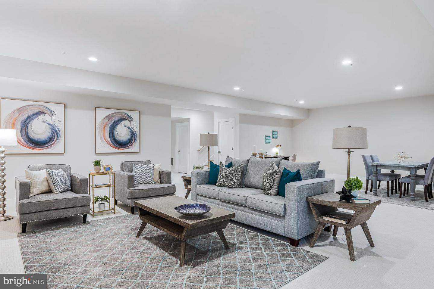 Bethesda, Maryland, 20817, United States, 5 Bedrooms Bedrooms, ,5 BathroomsBathrooms,Residential,Active,1880183