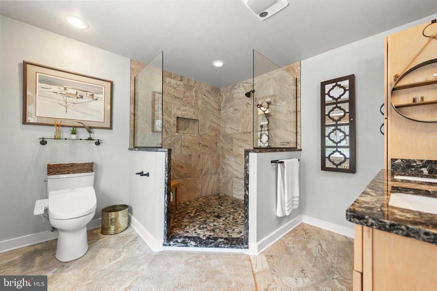 Winchester, Virginia, 22602, United States, 4 Bedrooms Bedrooms, ,4 BathroomsBathrooms,Residential,Active,1771431