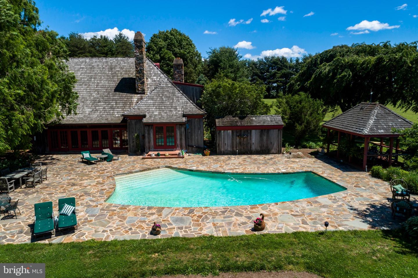 Coatesville, Pennsylvania, 19320, United States, 4 Bedrooms Bedrooms, ,5 BathroomsBathrooms,Residential,Active,1771463