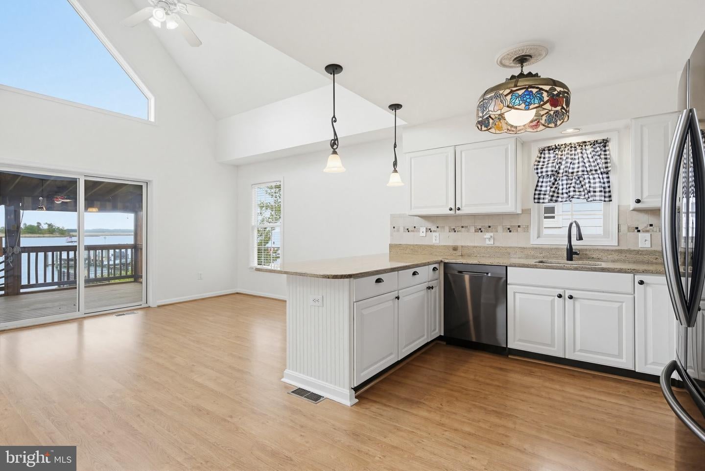 Edgewater, Maryland, 21037, United States, 3 Bedrooms Bedrooms, ,3 BathroomsBathrooms,Residential,Active,2028218