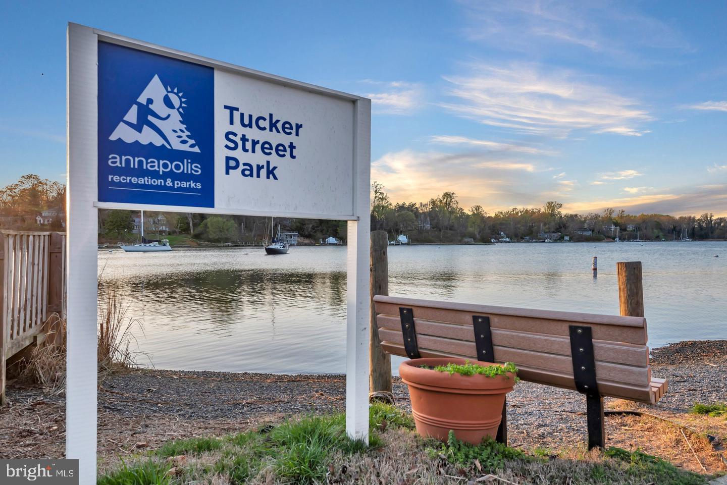 Annapolis, Maryland, 21401, United States, 3 Bedrooms Bedrooms, ,3 BathroomsBathrooms,Residential,Active,1934817