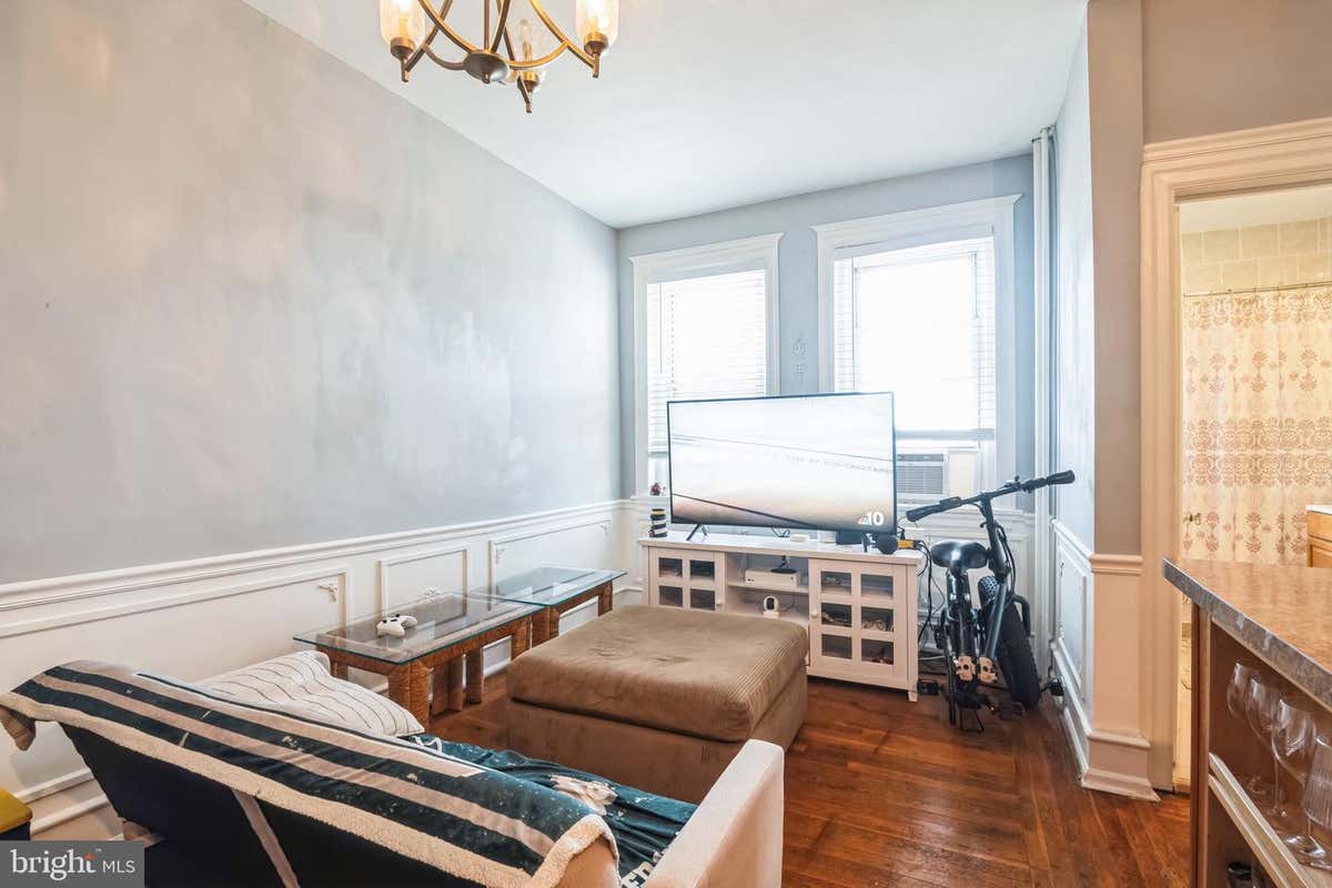 2 S HARTFORD AVE APT D3, ATLANTIC CITY, NJ 08401 | RE/MAX