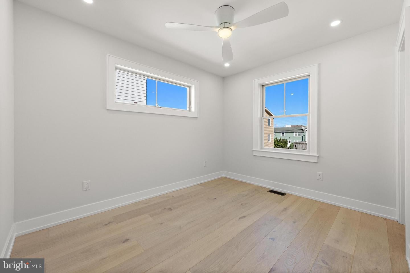 Long Beach Township, New Jersey, 08008, United States, 6 Bedrooms Bedrooms, ,6 BathroomsBathrooms,Residential,Active,1927658