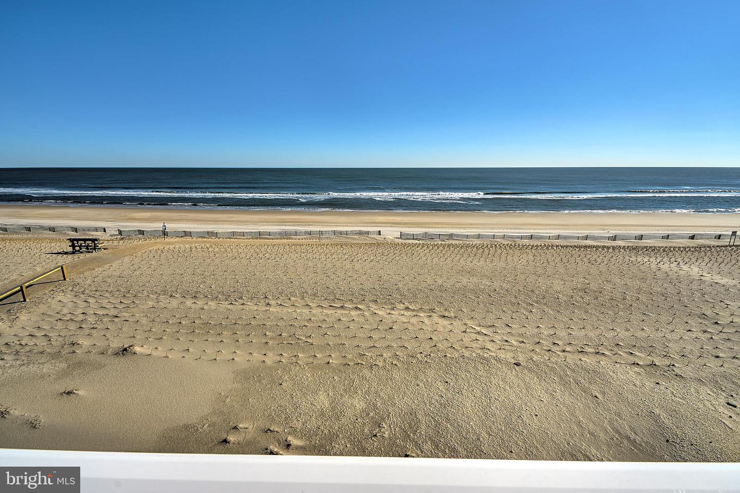 Barnegat Light, New Jersey, 08006, United States, 3 Bedrooms Bedrooms, ,2 BathroomsBathrooms,Residential,Active,2016106