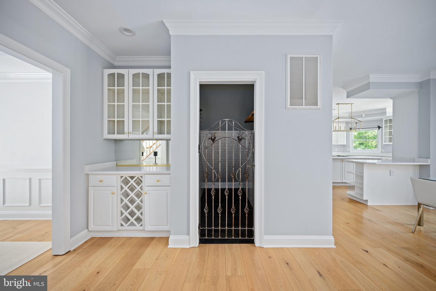 Spotsylvania, Virginia, 22551, United States, 5 Bedrooms Bedrooms, ,5 BathroomsBathrooms,Residential,Contingent,1893243