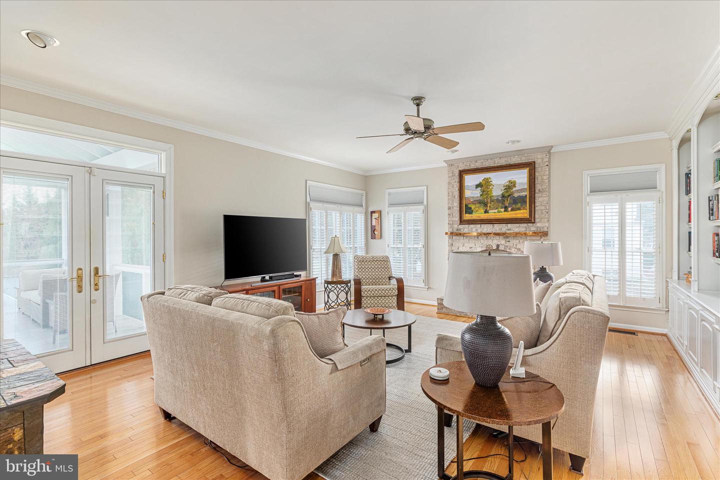 Vienna, Virginia, 22181, United States, 5 Bedrooms Bedrooms, ,4 BathroomsBathrooms,Residential,Active,2010162