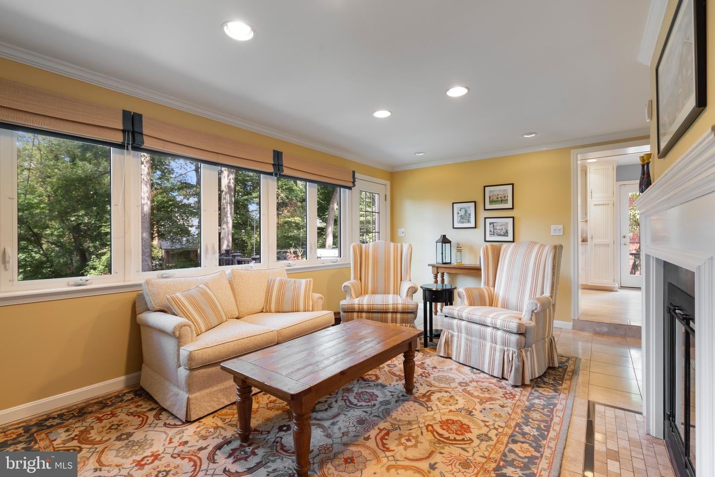 Arlington, Virginia, 22207, United States, 5 Bedrooms Bedrooms, ,4 BathroomsBathrooms,Residential,Active,1943764