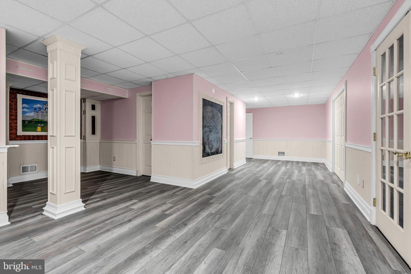 Farmingdale, New Jersey, 07727, United States, ,6 BathroomsBathrooms,Residential,Active,1868131