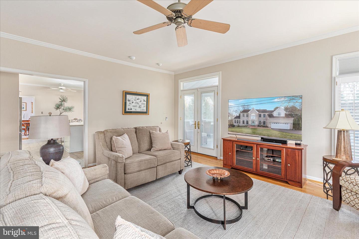 Vienna, Virginia, 22181, United States, 5 Bedrooms Bedrooms, ,4 BathroomsBathrooms,Residential,Active,2010162