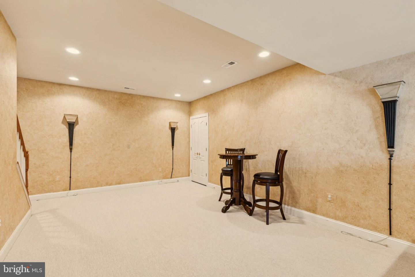 Gainesville, Virginia, 20155, United States, 5 Bedrooms Bedrooms, ,5 BathroomsBathrooms,Residential,Active,1929794