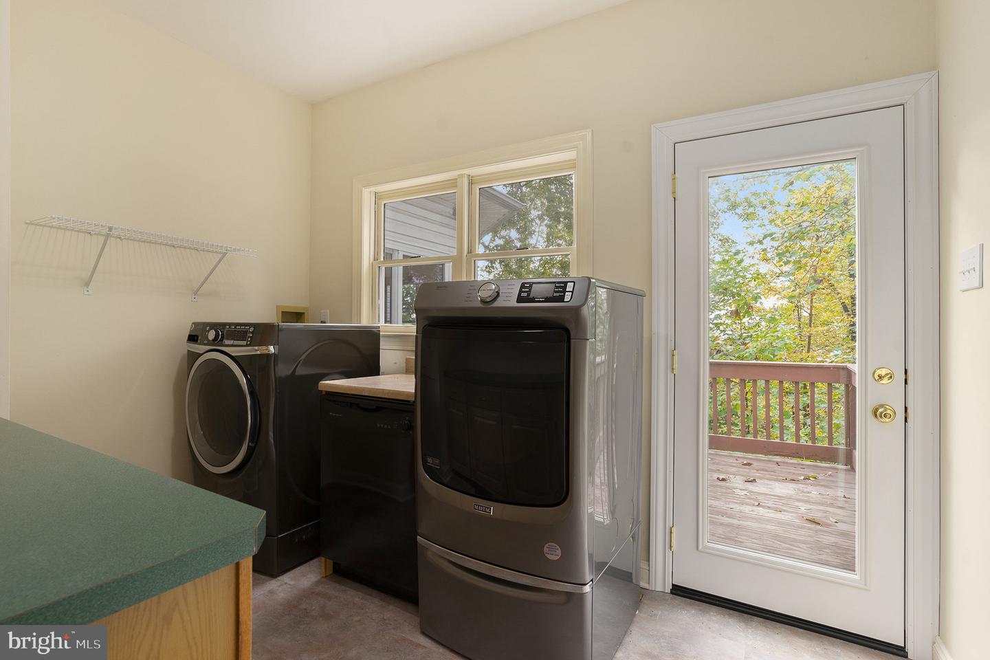 Sellersville, Pennsylvania, 18960, United States, 10 Bedrooms Bedrooms, ,7 BathroomsBathrooms,Residential,Active,1965847