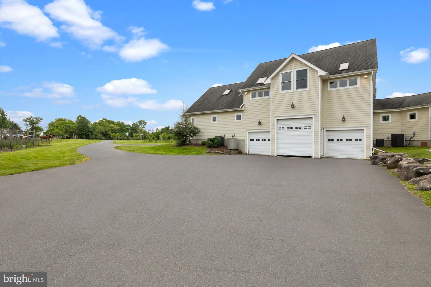 Lambertville, New Jersey, 08530, United States, 6 Bedrooms Bedrooms, ,5 BathroomsBathrooms,Residential,Active,1843838