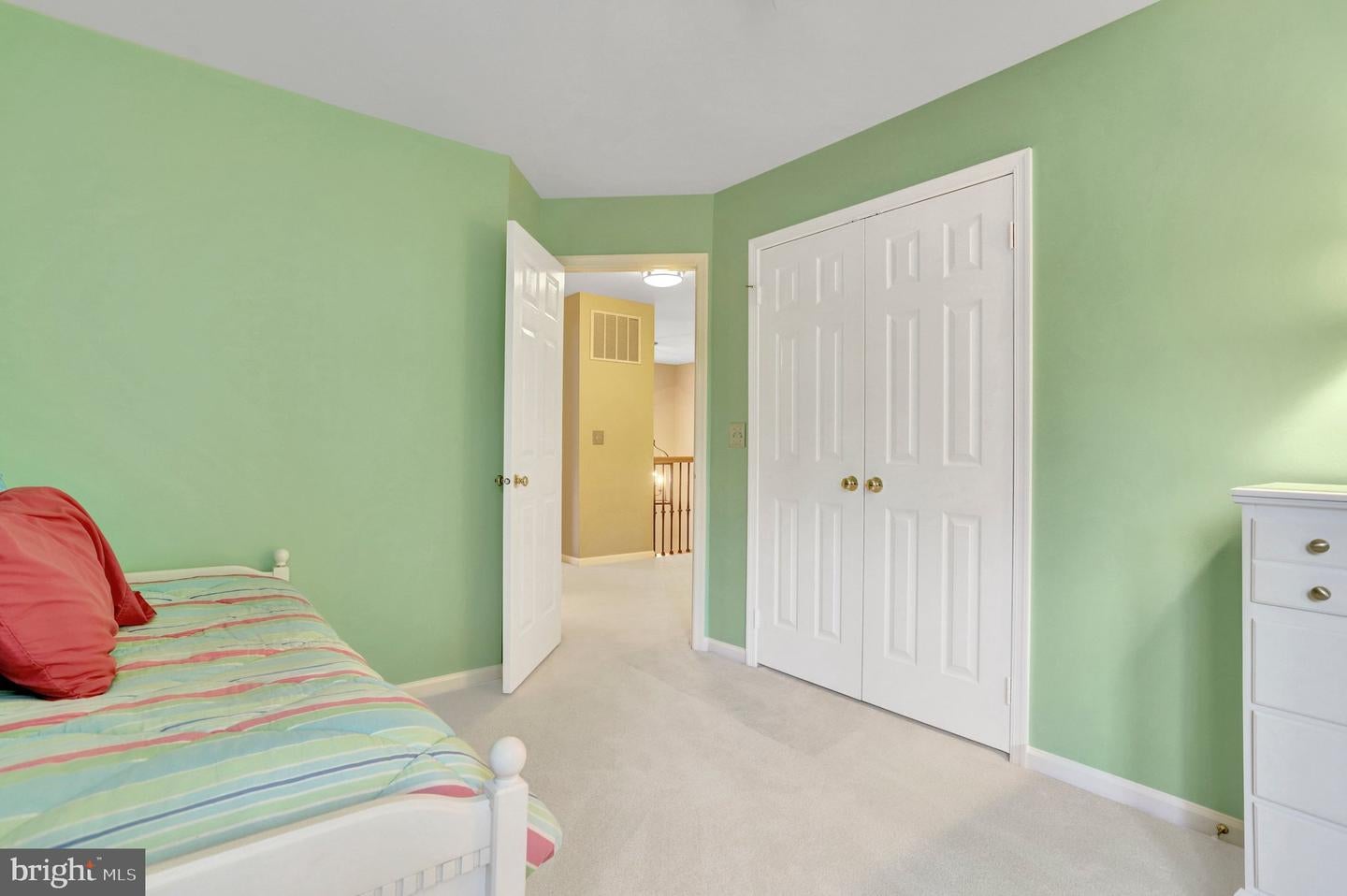 Lorton, Virginia, 22079, United States, 4 Bedrooms Bedrooms, ,4 BathroomsBathrooms,Residential,Active,2045767