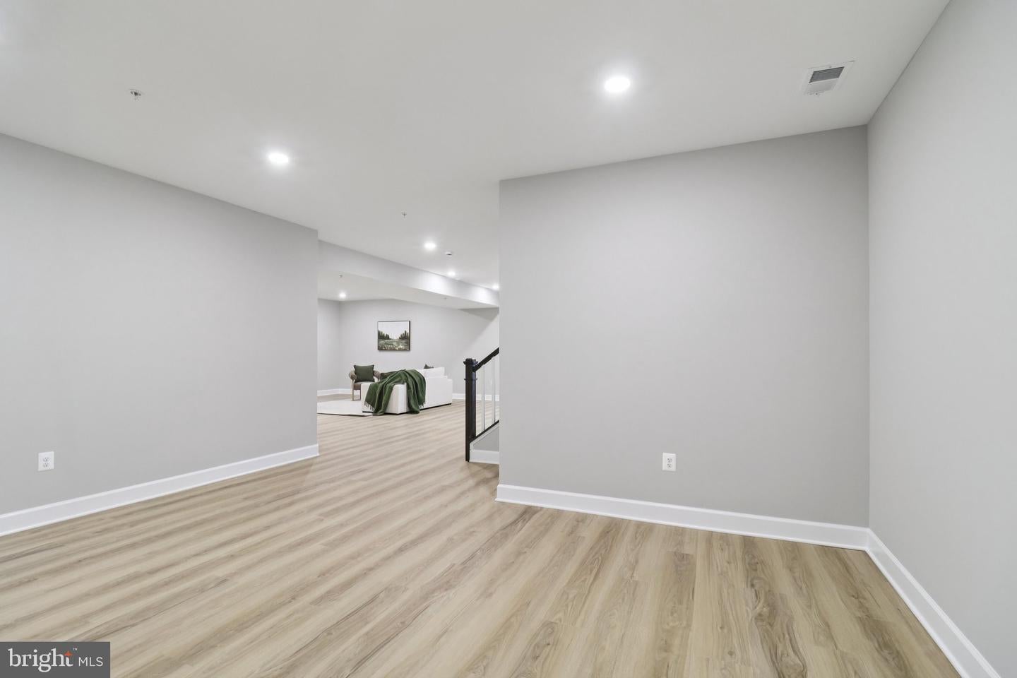 Bowie, Maryland, 20716, United States, 5 Bedrooms Bedrooms, ,5 BathroomsBathrooms,Residential,Active,2006775