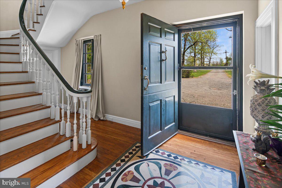 Princeton, New Jersey, 08540, United States, 6 Bedrooms Bedrooms, ,7 BathroomsBathrooms,Residential,Active,2011847