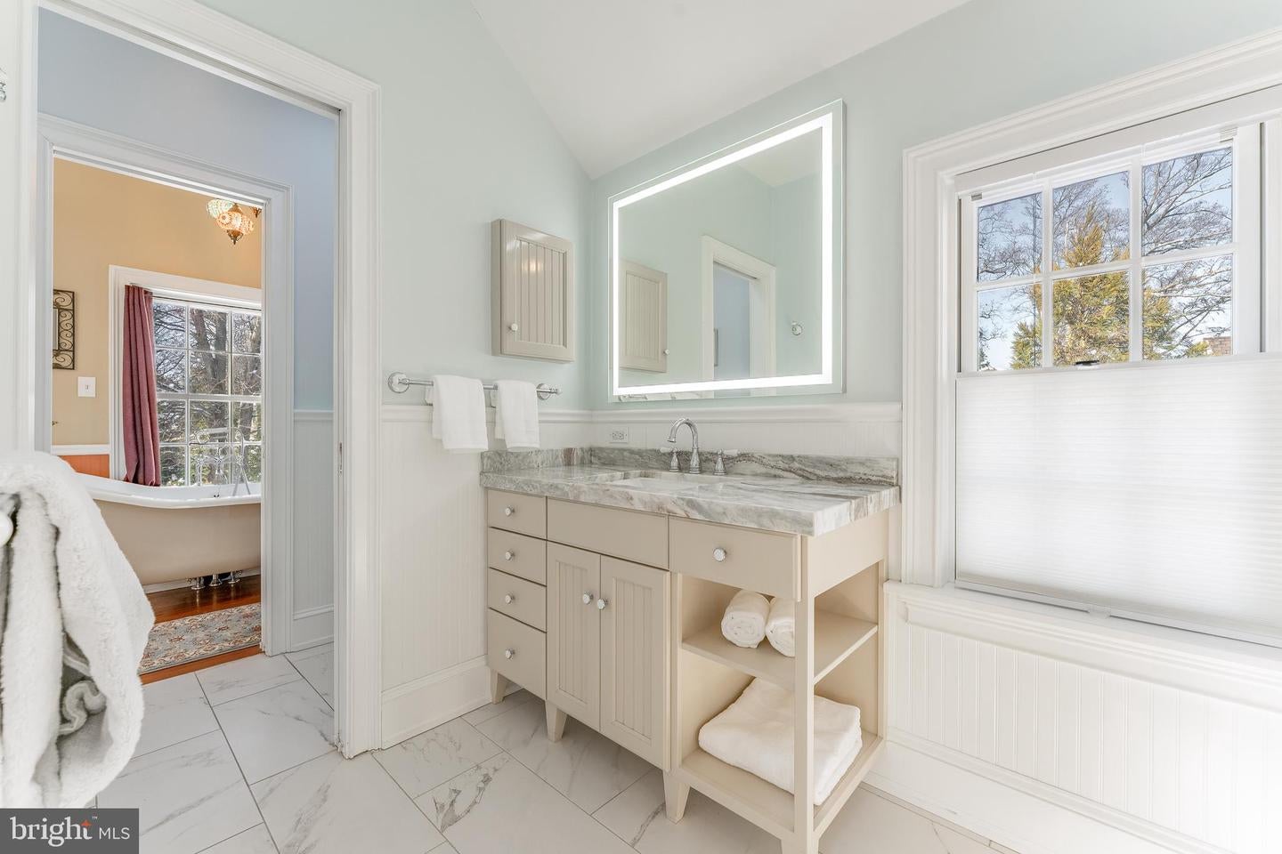 Jenkintown, Pennsylvania, 19046, United States, 6 Bedrooms Bedrooms, ,5 BathroomsBathrooms,Residential,Active,2010560