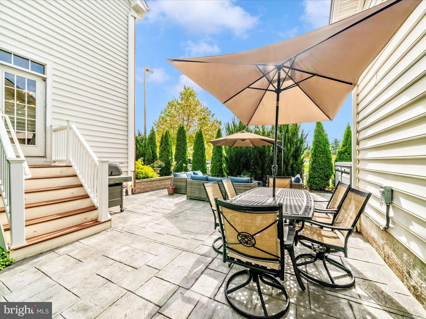 Clarksburg, Maryland, 20871, United States, 5 Bedrooms Bedrooms, ,4 BathroomsBathrooms,Residential,Active,1967123