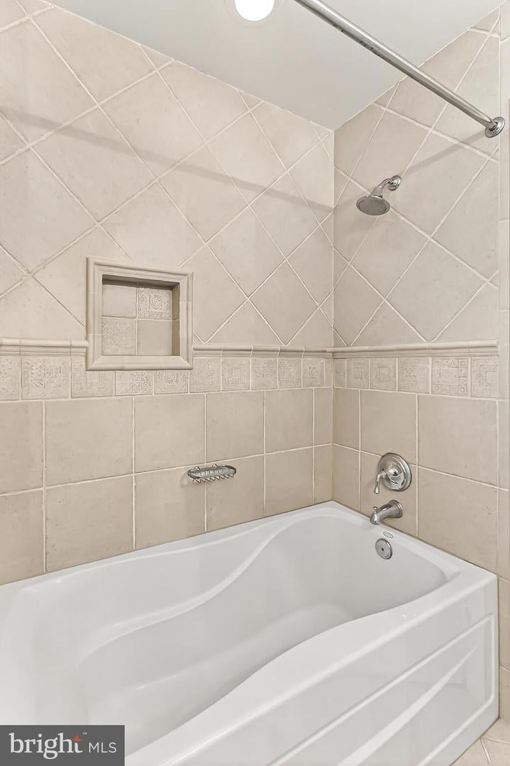 Falls Church, Virginia, 22042, United States, 4 Bedrooms Bedrooms, ,5 BathroomsBathrooms,Residential,Active,1988475