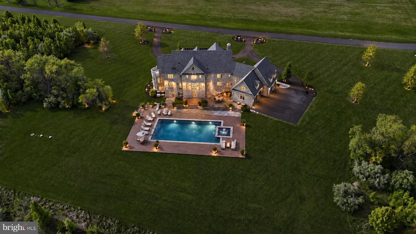 Perched at the pinnacle of an exclusive Upper Makefield Township encla – image 140