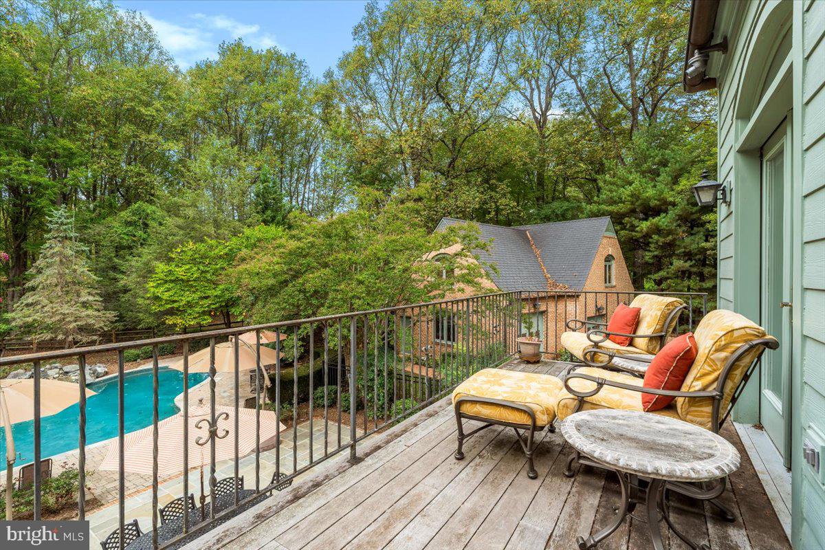 Frederick, Maryland, 21702, United States, 5 Bedrooms Bedrooms, ,8 BathroomsBathrooms,Residential,Active,2002354