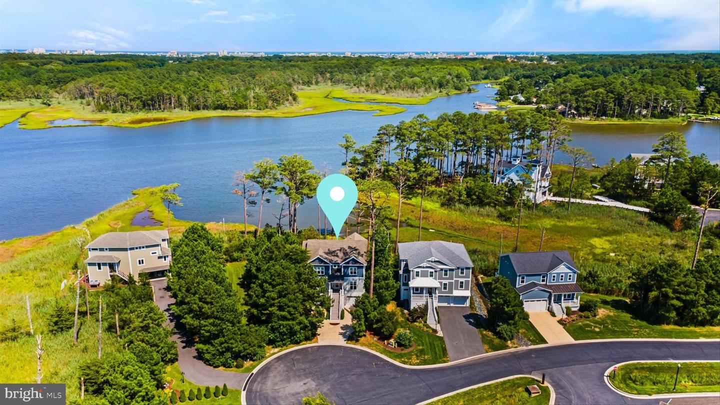 Berlin, Maryland, 21811, United States, 6 Bedrooms Bedrooms, ,5 BathroomsBathrooms,Residential,Active,1893241