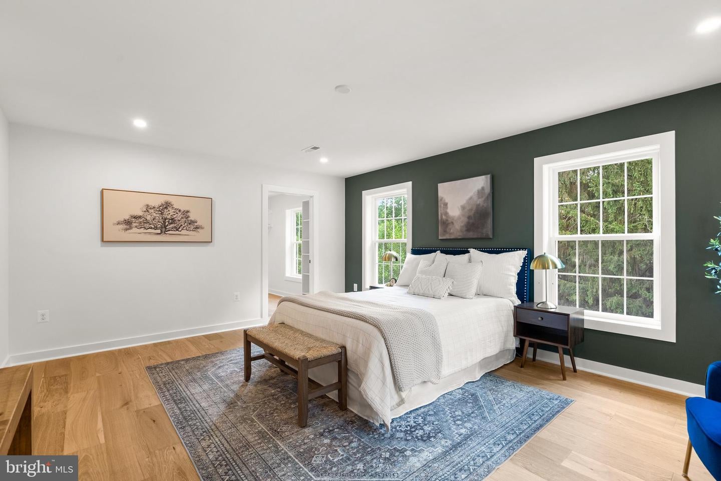 Kensington, Maryland, 20895, United States, 5 Bedrooms Bedrooms, ,4 BathroomsBathrooms,Residential,Active,1904171