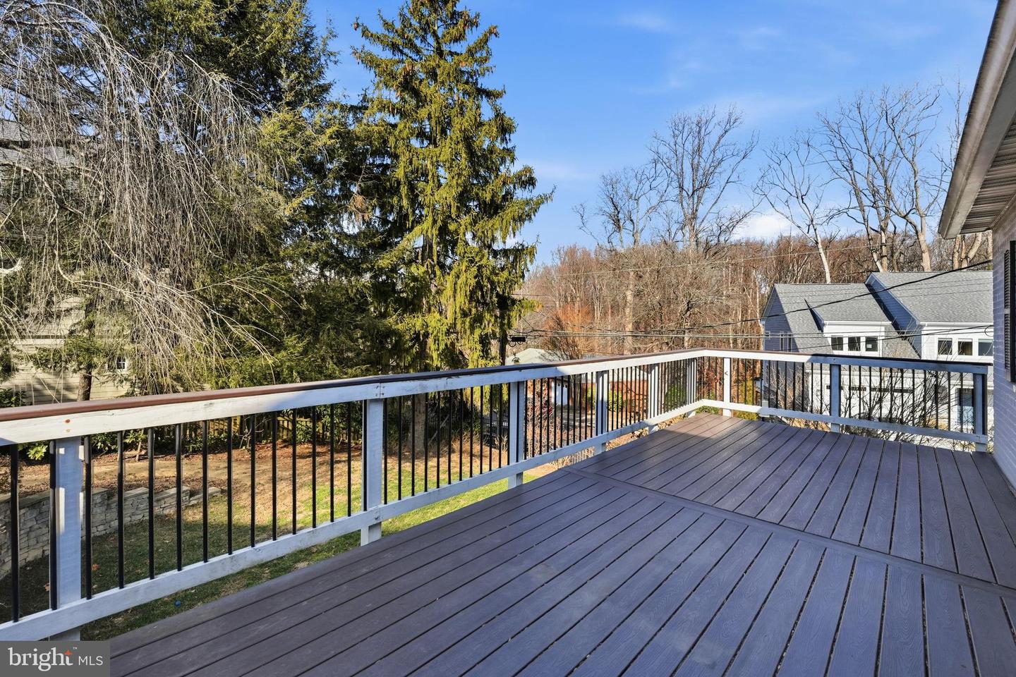 Arlington, Virginia, 22207, United States, 4 Bedrooms Bedrooms, ,3 BathroomsBathrooms,Residential,Pending,2010199