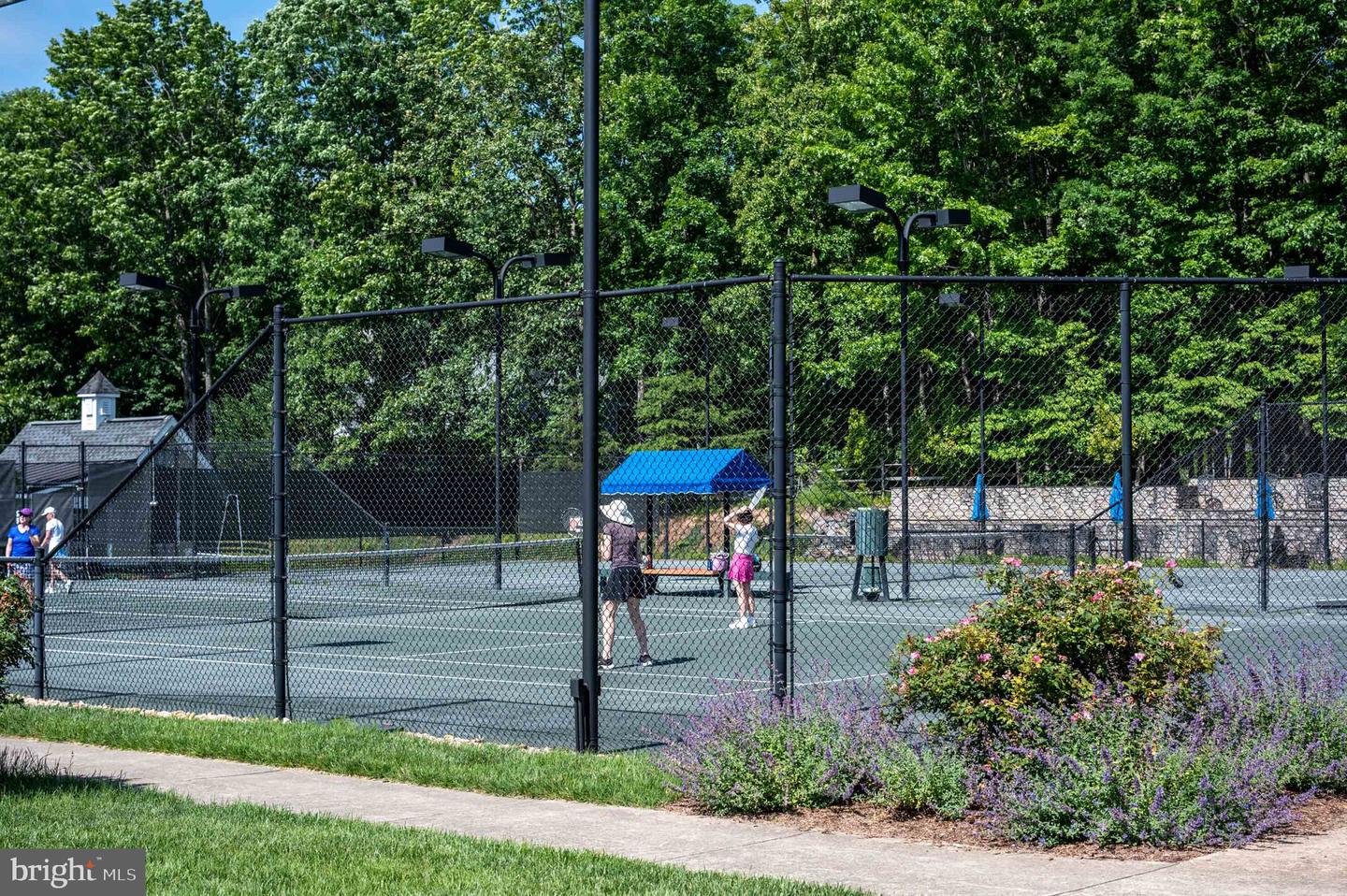 Spotsylvania, Virginia, 22551, United States, 5 Bedrooms Bedrooms, ,5 BathroomsBathrooms,Residential,Contingent,1893243